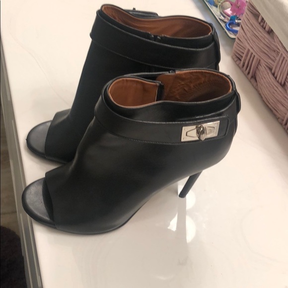 Givenchy booties - Picture 2 of 4